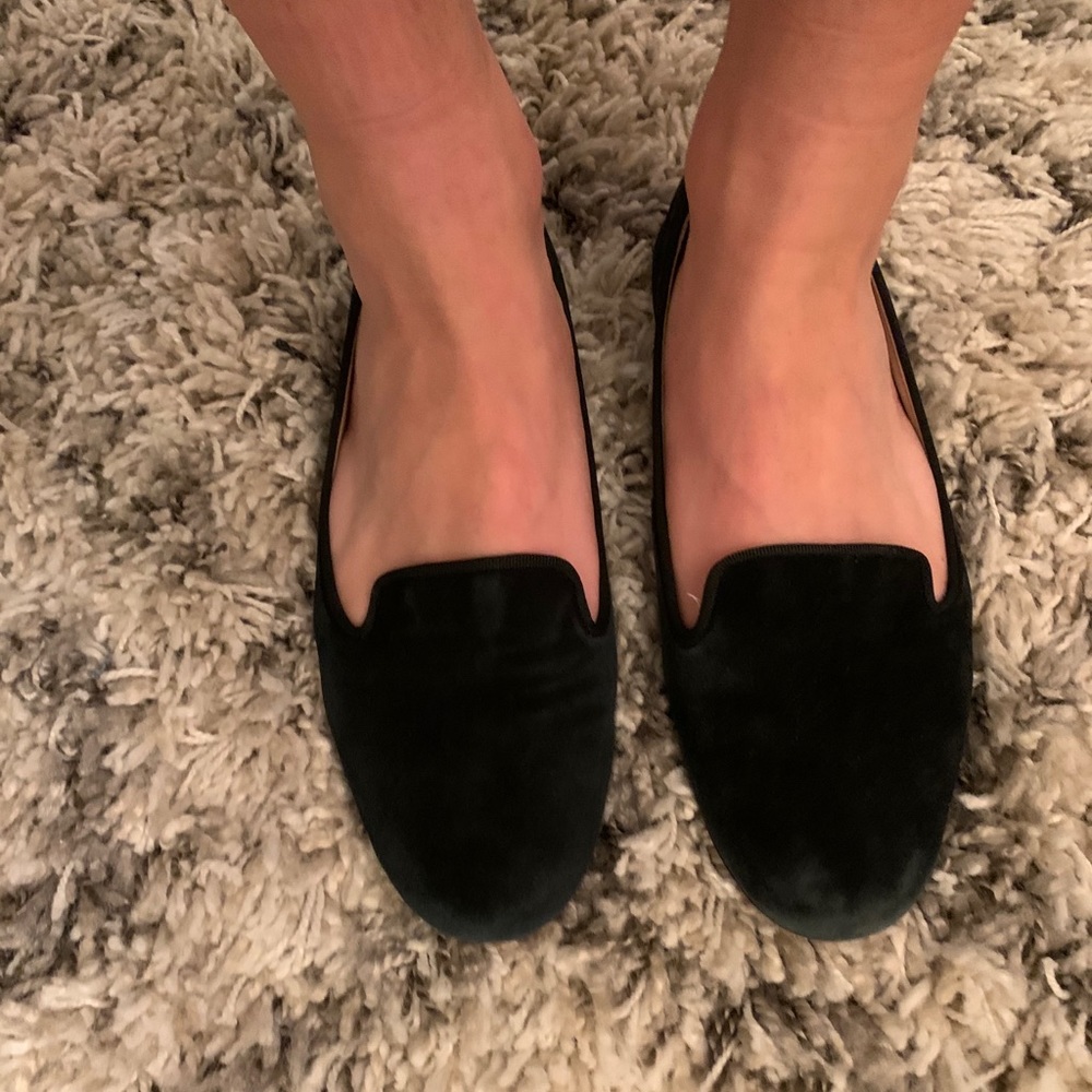 Vince Camuto black loafers